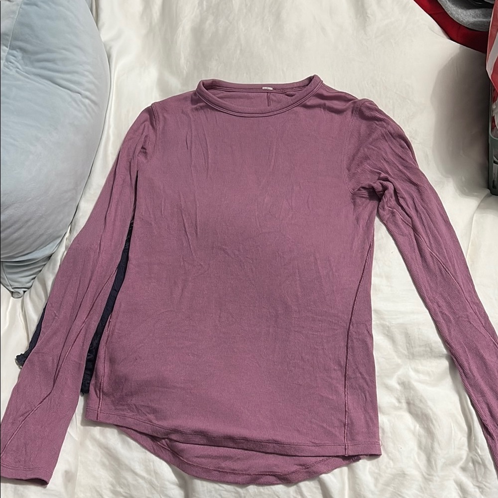 Lululemon Athletica Purple Fitted Long Sleeve Tee